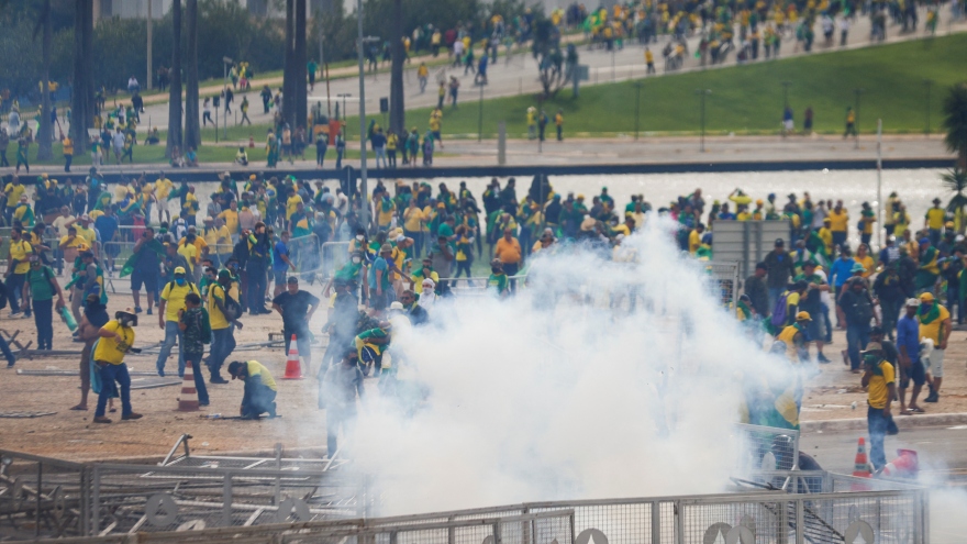 Brazil thắt chặt an ninh sau bạo loạn