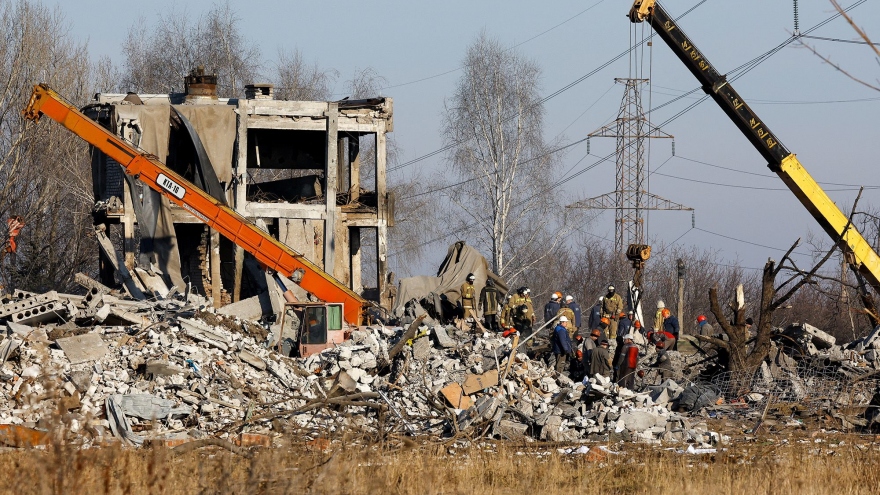 Ukraine nói gì sau khi Nga tiết lộ lý do tổn thất nặng ở Makiivka?