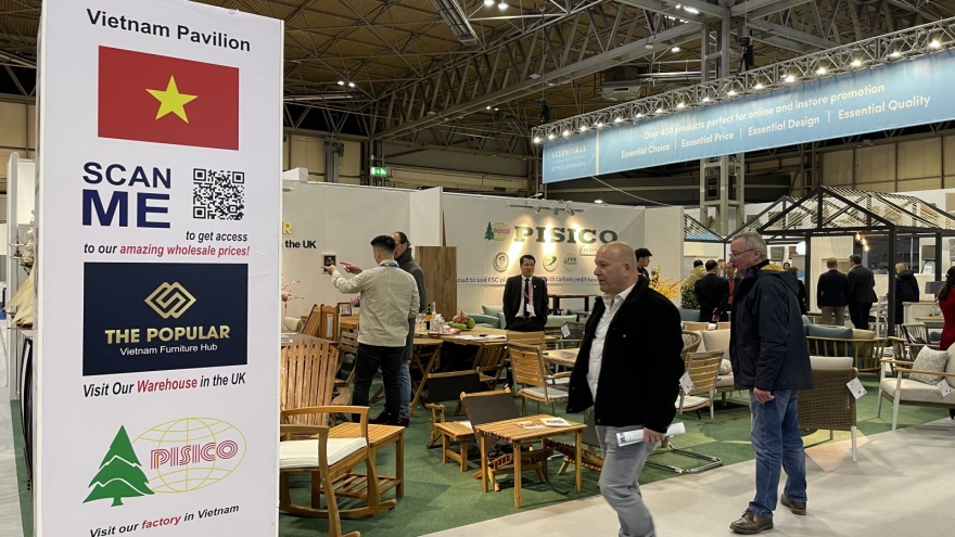 Vietnam businesses attend January Furniture Show in UK