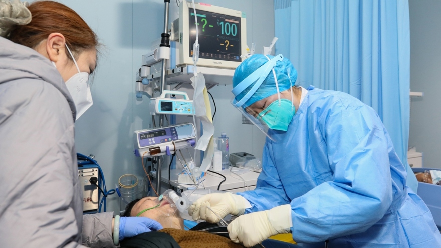WHO: Dữ liệu của Trung Quốc phản ánh sai sự gia tăng và tử vong do Covid