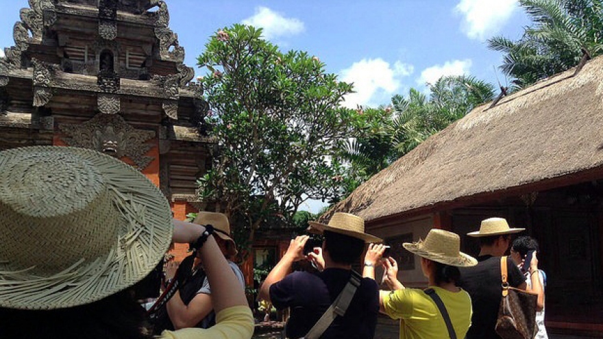 Indonesia không cách ly du khách Trung Quốc