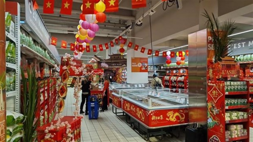 Vietnam booths enter French supermarkets
