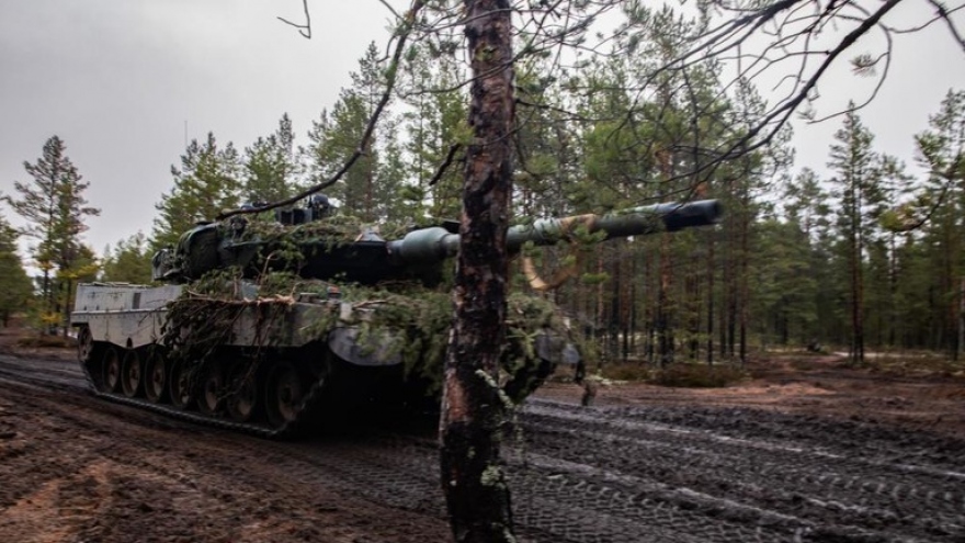 Phần Lan chờ quyết định của Đức để viện trợ xe tăng cho Ukraine