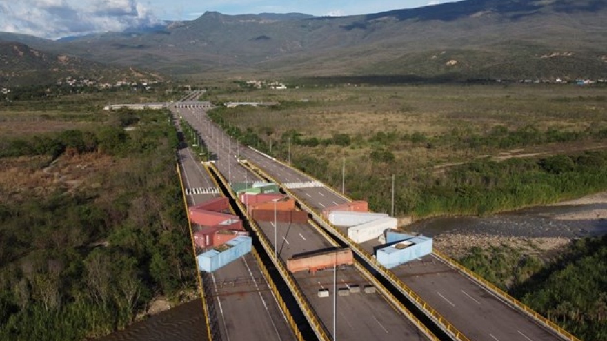 Colombia-Venezuela mở cửa hoàn toàn biên giới sau nhiều năm