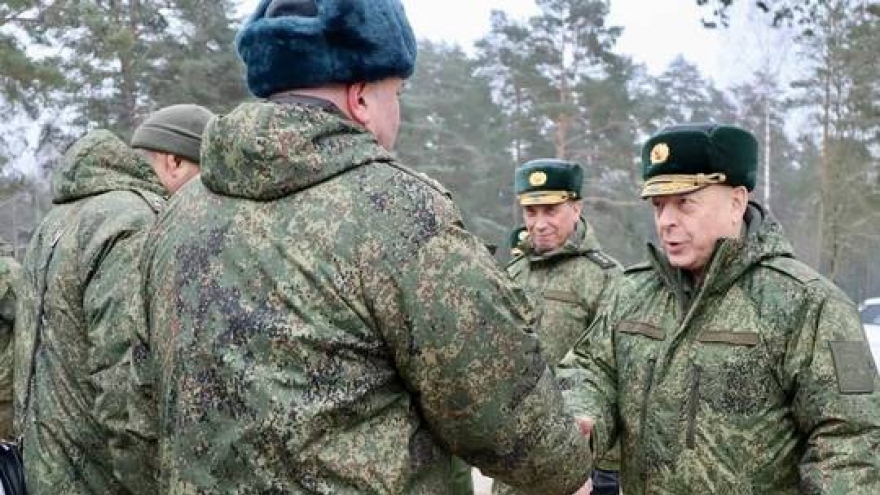 Phó chỉ huy chiến dịch quân sự Nga ở Ukraine tới Belarus thị sát