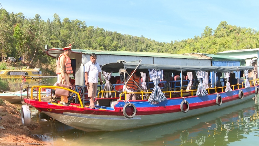 Đảm bảo an toàn hoạt động du lịch tại hồ Tà Đùng – "vịnh Hạ Long" trên Tây Nguyên