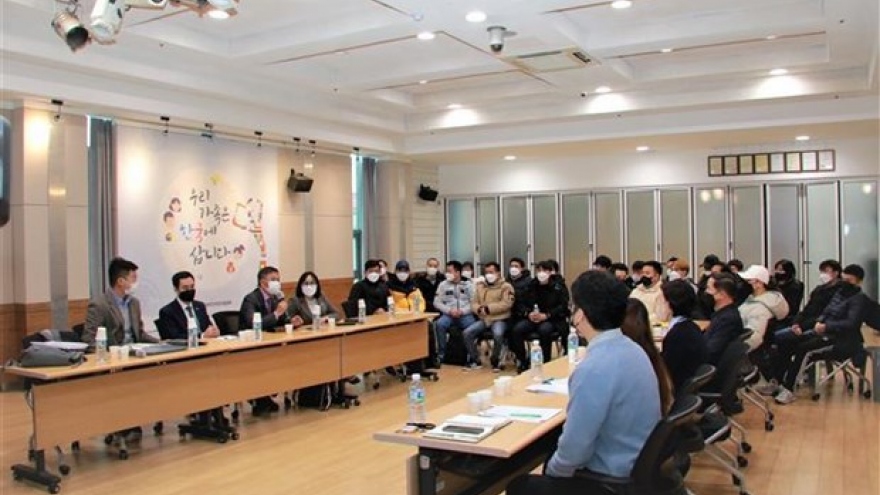 Support activities for Vietnamese workers in the RoK implemented