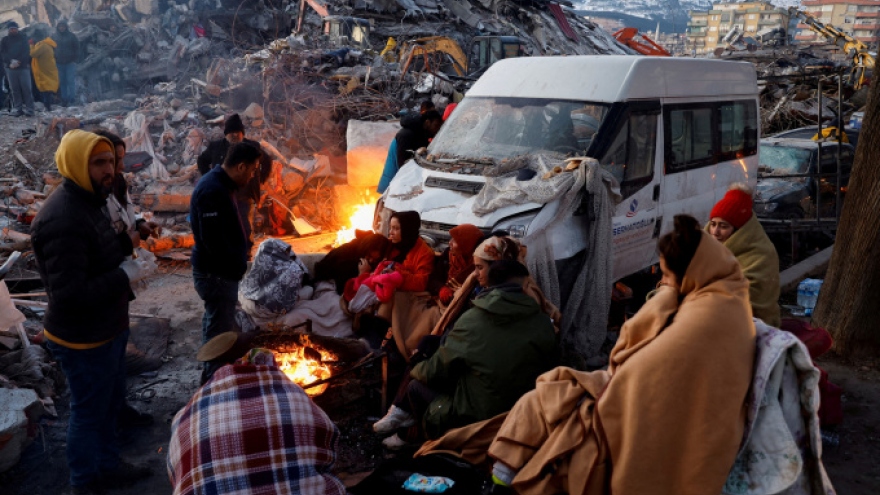 Người dân Thổ Nhĩ Kỳ đối mặt những nguy cơ mới sau thảm họa động đất 