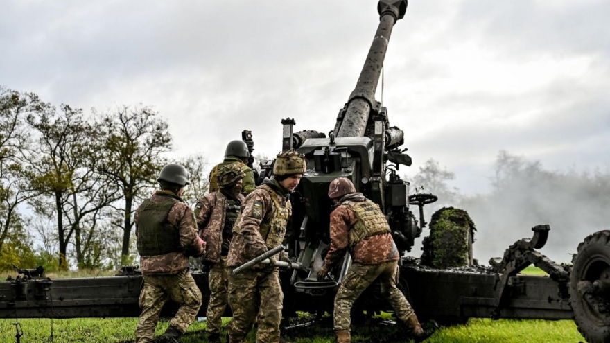 Tình thế khó khăn của phương Tây trong việc viện trợ vũ khí cho Ukraine