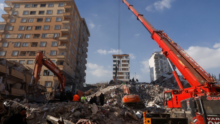 Thổ Nhĩ Kỳ khởi tố 221 người liên quan đến thảm họa động đất