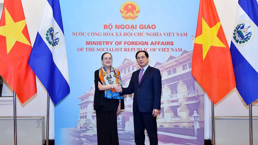 Vietnam, El Salvador agree to boost all-round cooperation