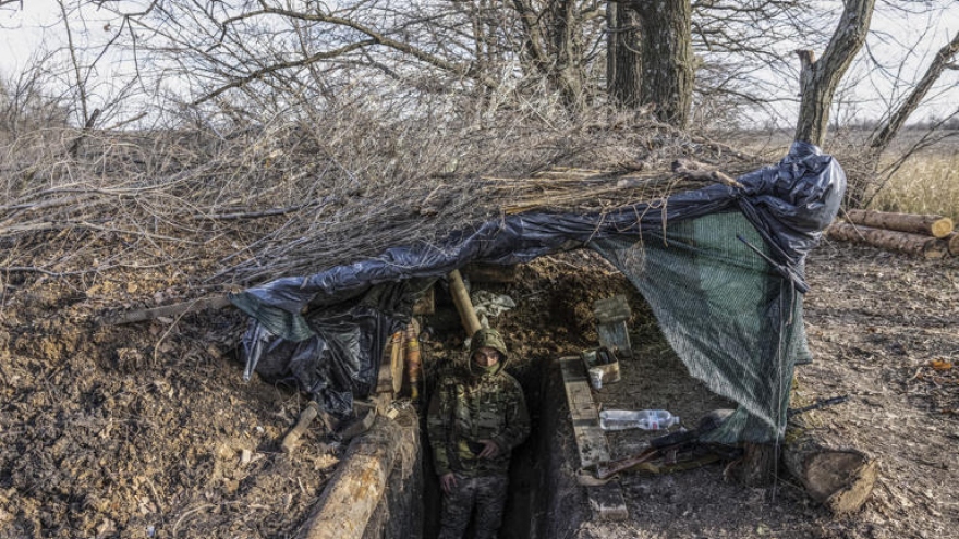 Ukraine phòng thủ tứ bề trước nguy cơ Nga giáng đòn quyết định