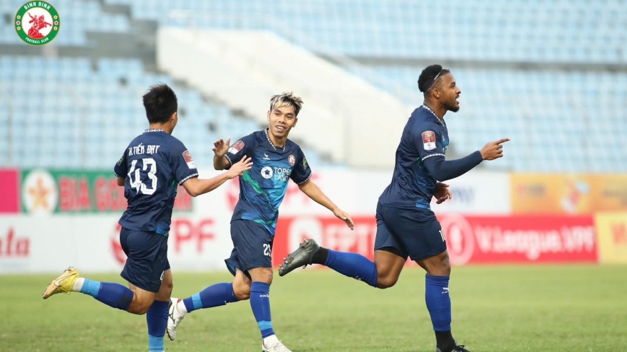 Văn Lâm, Rafaelson đưa Bình Định lên đầu bảng V-League 2023