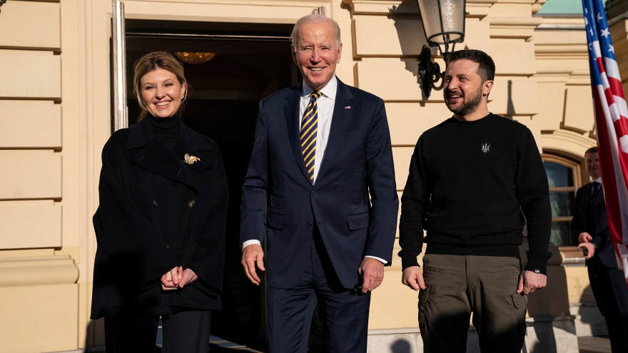 Ông Biden rời Kiev, kết thúc chuyến thăm lịch sử tới Ukraine