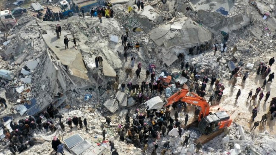 Hình ảnh cho thấy sức tàn phá khủng khiếp của động đất tại Thổ Nhĩ Kỳ, Syria