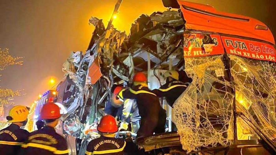 Khởi tố tài xế xe khách trong vụ tai nạn làm 3 người chết ở Quảng Nam