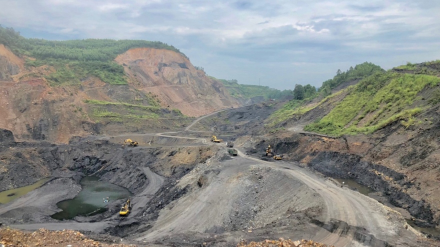 Tiến hành khám xét mỏ than Bố Hạ ở Bắc Giang