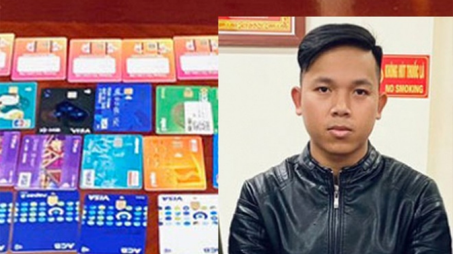 Bắt đối tượng mua bán trên 3.000 tài khoản ngân hàng