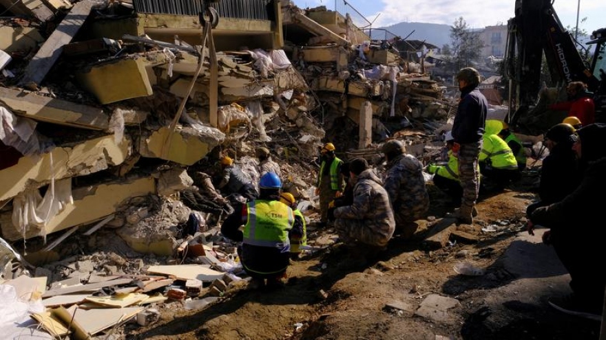 Các nước đẩy mạnh hoạt động cứu hộ sau trận động đất tại Thổ Nhĩ Kỳ và Syria