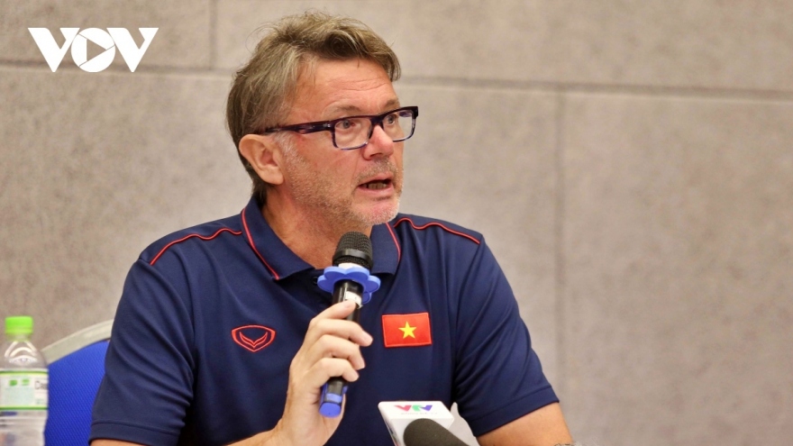 HLV Troussier được đăng ký tối đa 50 cầu thủ dự SEA Games 32