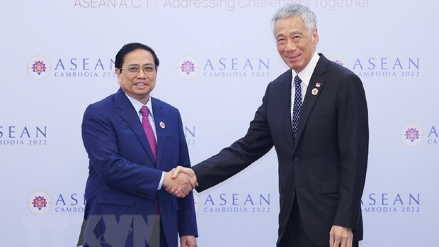 PM’s visit reflects special ties between Vietnam, Singapore: ambassador