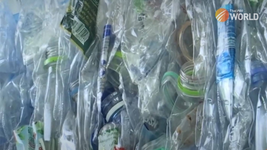 Thái Lan cấm nhập khẩu toàn bộ rác thải nhựa từ năm 2025