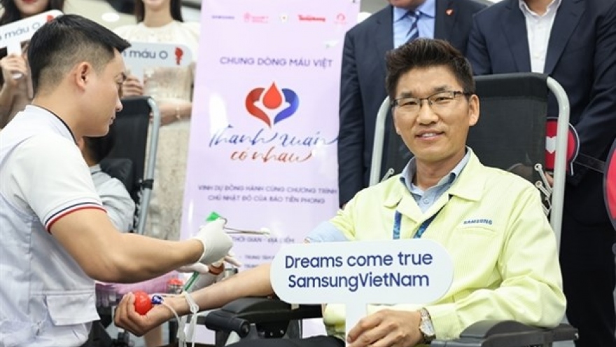 Samsung Vietnam supports blood donation activities