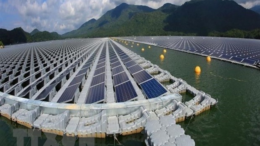 European firms urged to boost investment in green development for Vietnam
