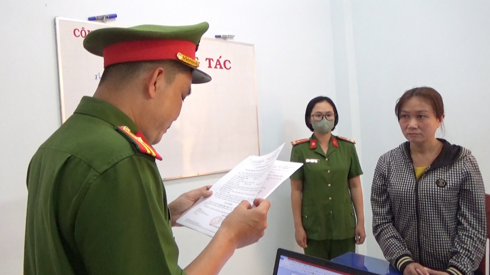 Tạm giam chủ hụi lừa đảo hơn 1 tỷ đồng 