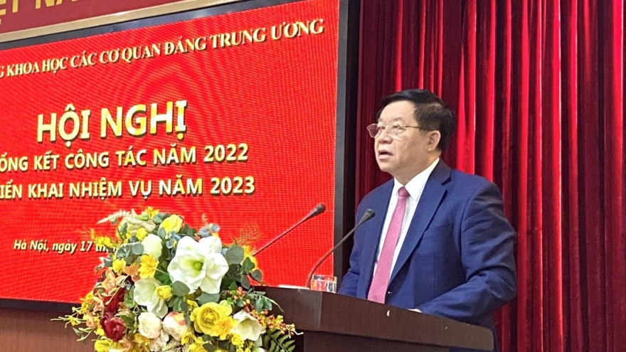 Ông Nguyễn Trọng Nghĩa dự tổng kết công tác Hội đồng khoa học các cơ quan Đảng TƯ