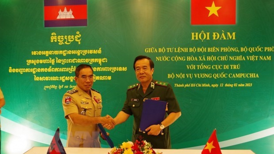 Vietnam, Cambodia strengthen collaboration in border protection, management