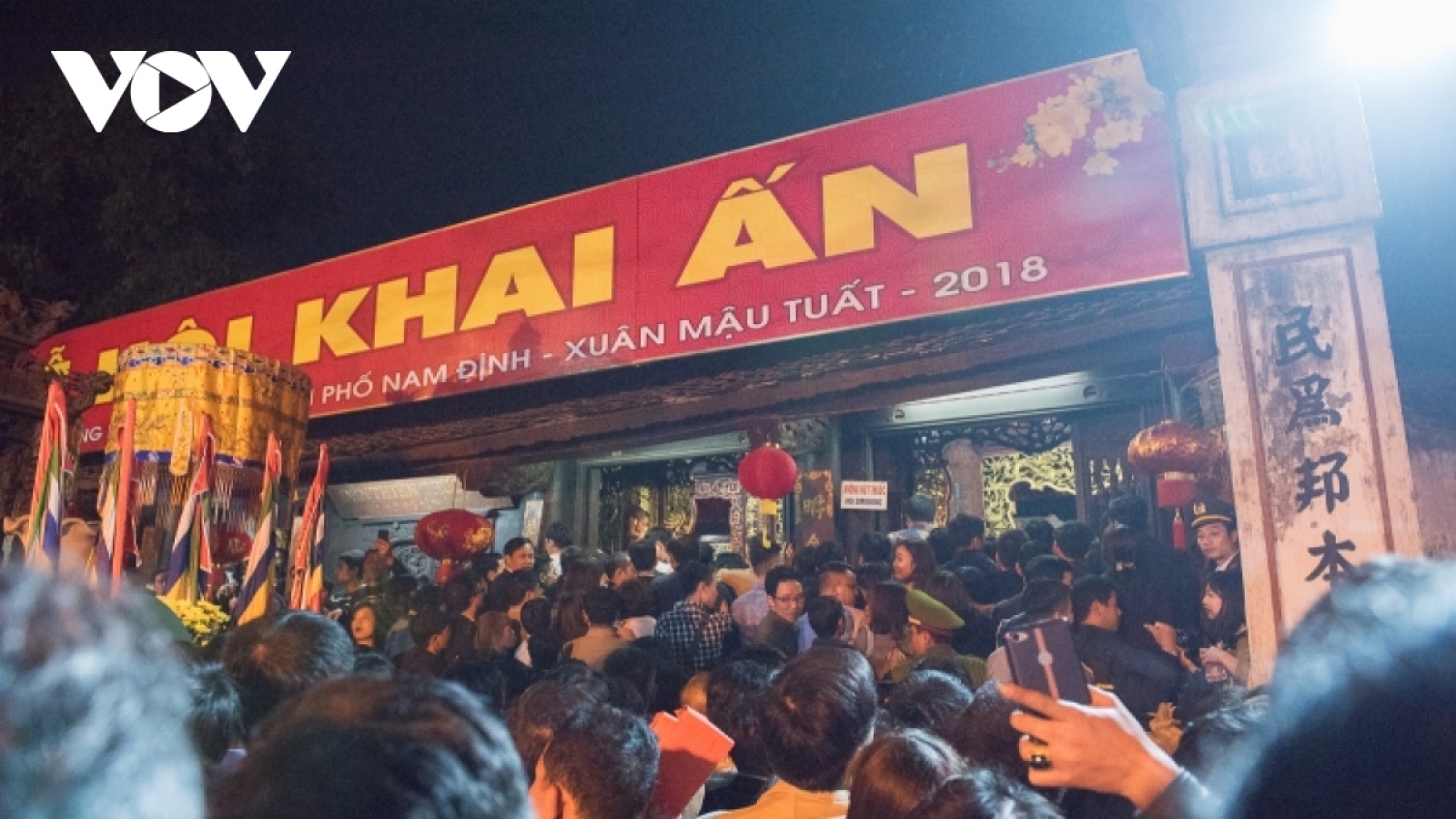 Khai ấn đền Trần: Trở về đúng nghĩa với lễ hội truyền thống