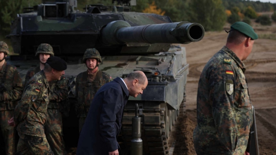 Một năm xung đột Nga-Ukraine: Phương Tây duy trì mặt trận ra sao?
