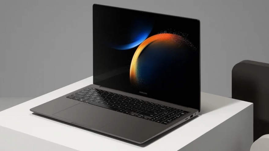 Samsung Galaxy Book3 Ultra là đối thủ đáng gờm của Apple