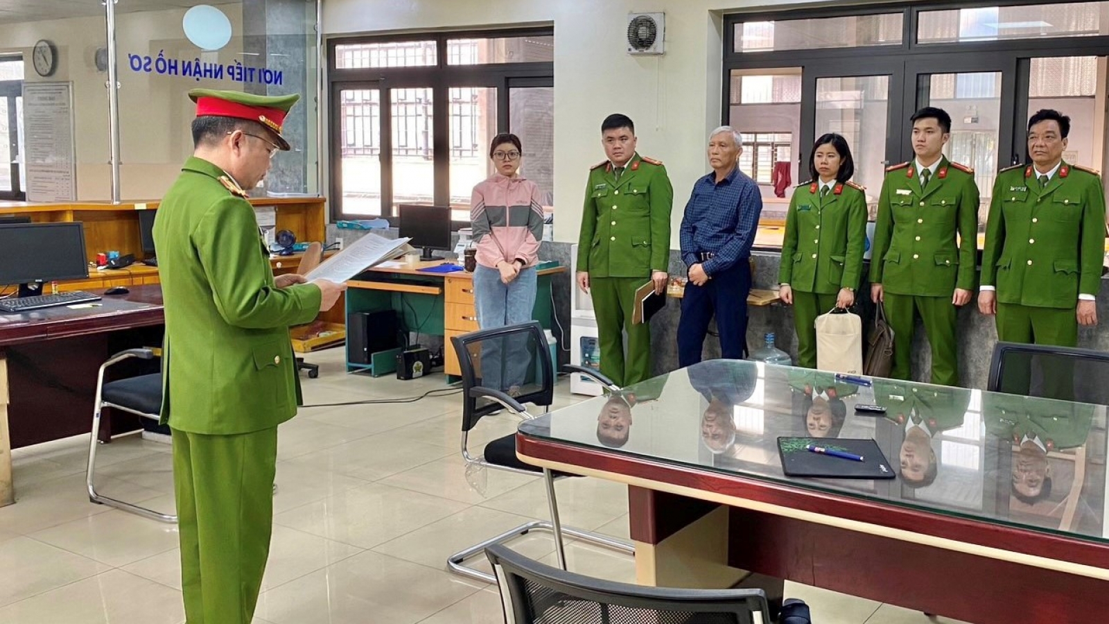 Khởi tố giám đốc và phó giám đốc Trung tâm đăng kiểm 34-04D