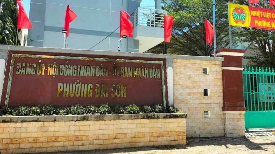 Chồng cô giáo chủ nhiệm dâm ô với học sinh lớp 5