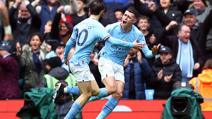 Phil Foden lập tuyệt phẩm solo, Man City thắng thuyết phục Newcastle