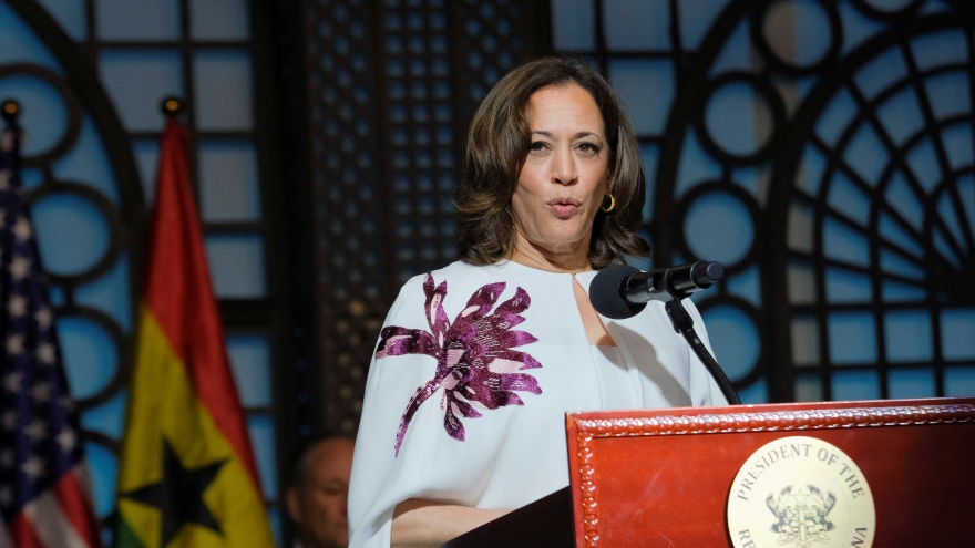 Phó Tổng thống Mỹ Kamala Harris bắt đầu chuyến công du 3 nước châu Phi