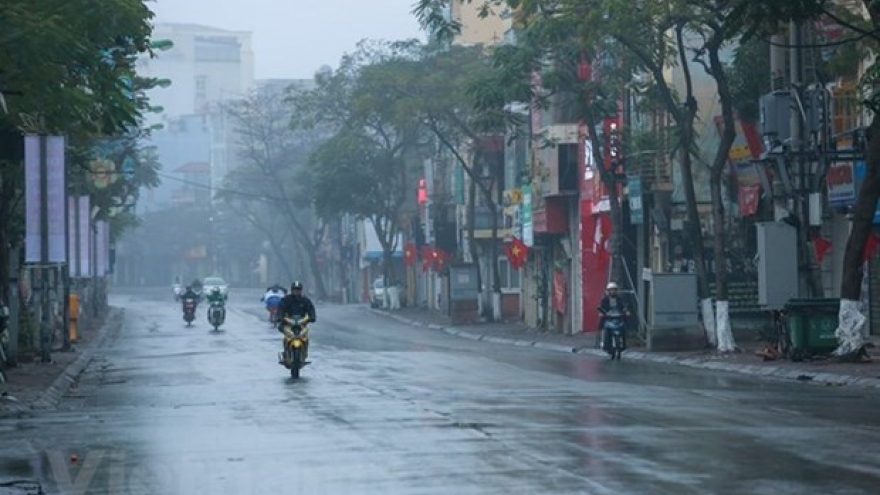 Thời tiết ngày 15/3: Hà Nội có mưa vài nơi, Nam Bộ ngày nắng