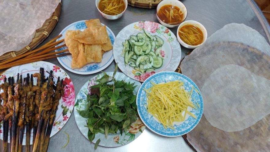 A distinctive version of An Nhon-style spring rolls