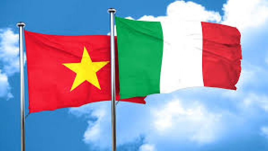 Vietnam, Italy agree on orientations to promote strategic partnership