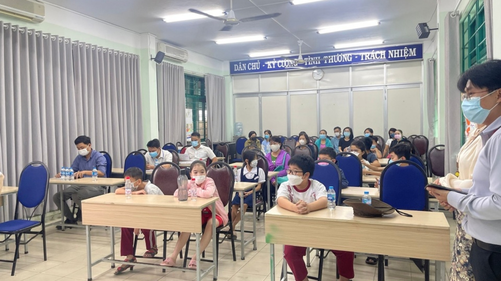 HCM City detects cluster of H1N1 influenza A infections in school
