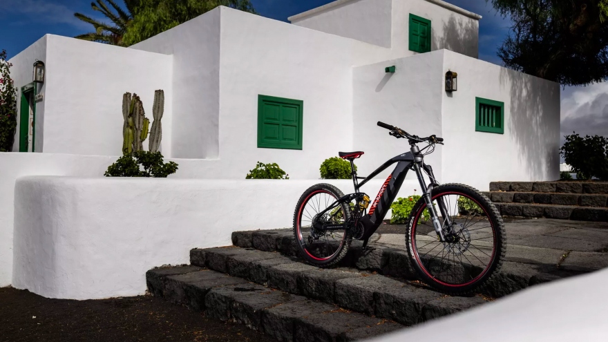 Xe đạp điện địa hình của Audi giá hơn 200 triệu đồng