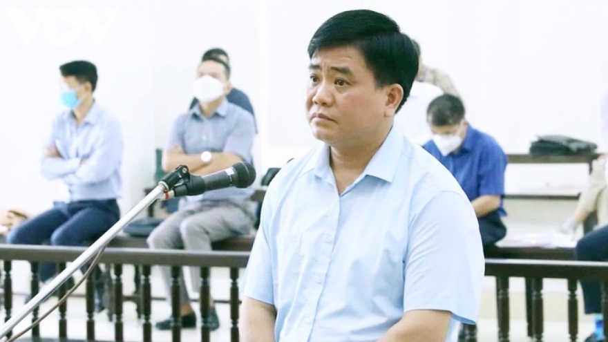 Ông Nguyễn Đức Chung chỉ đạo "sân sau" như thế nào trong vụ nâng khống giá cây xanh?