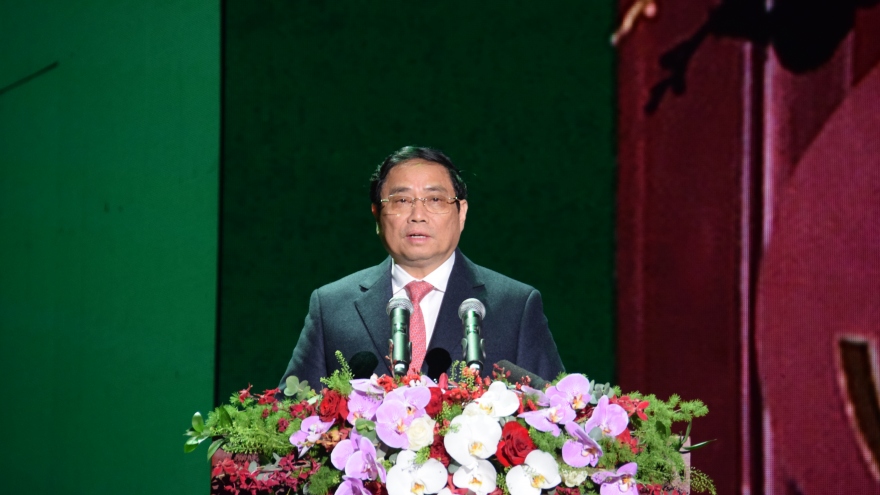 Thủ tướng dự kỷ niệm 60 năm thành lập Vietcombank và đón nhận danh hiệu AHLĐ