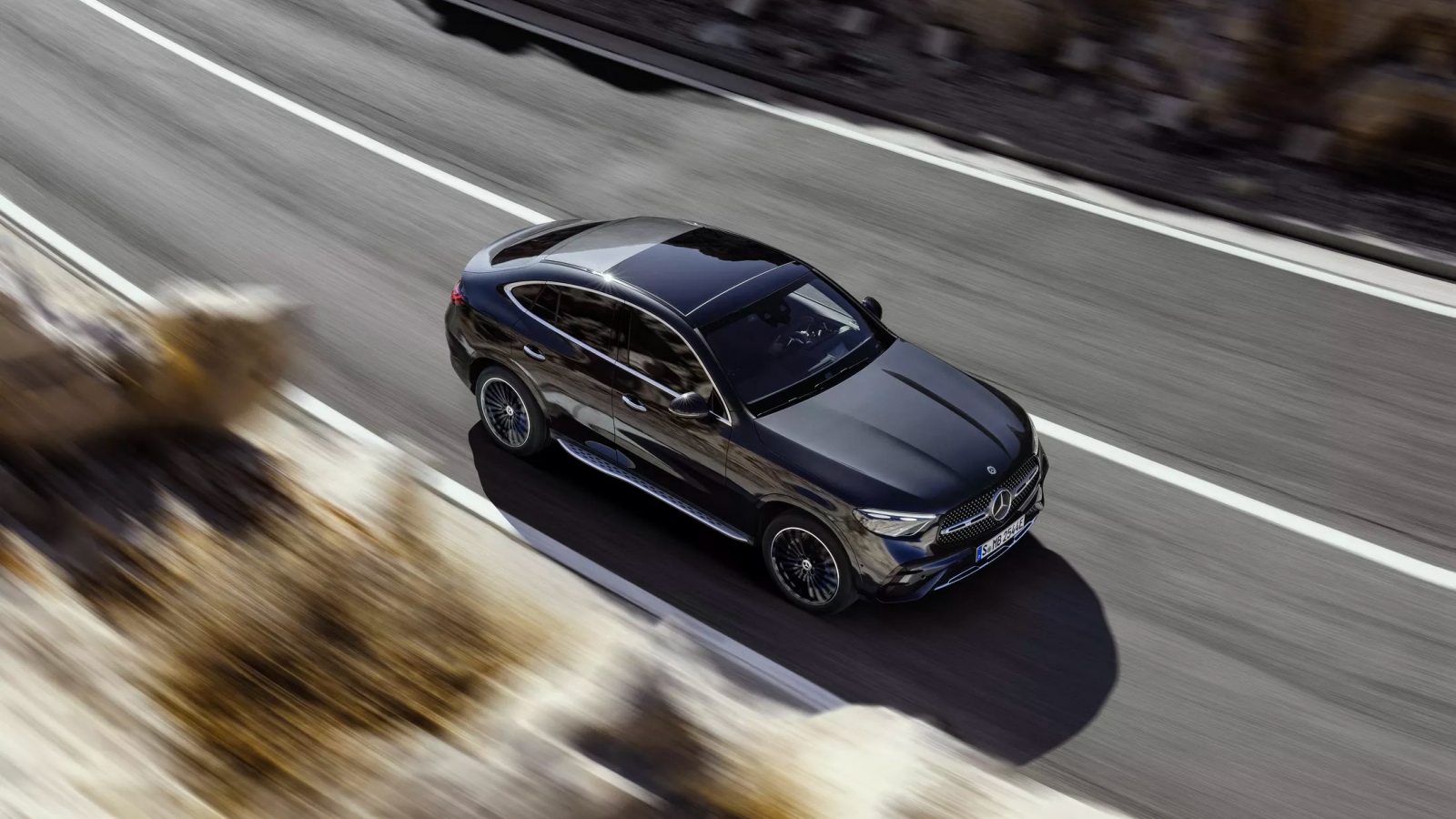 Mercedes-Benz GLC Coupe 2024 ra mắt, thêm động cơ hybrid