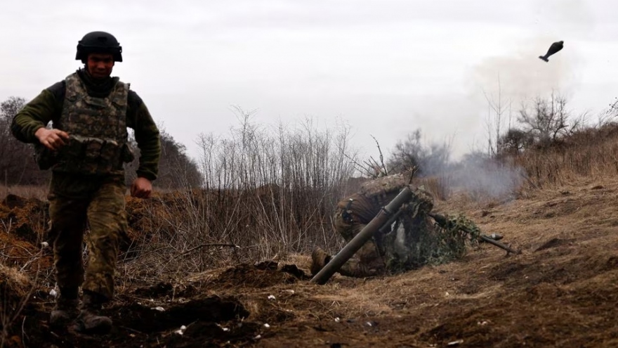 Ukraine dồn quân tới Krasny Liman, Kupyansk chuẩn bị phản công