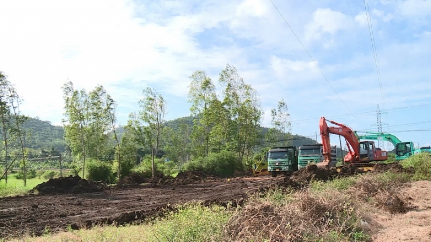 Chậm giải phóng mặt bằng, ảnh hưởng tiến độ dự án cao tốc Bắc-Nam