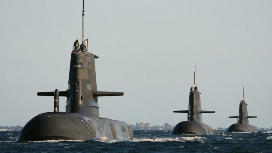 Australia có thể mua tàu ngầm của cả Mỹ và Anh
