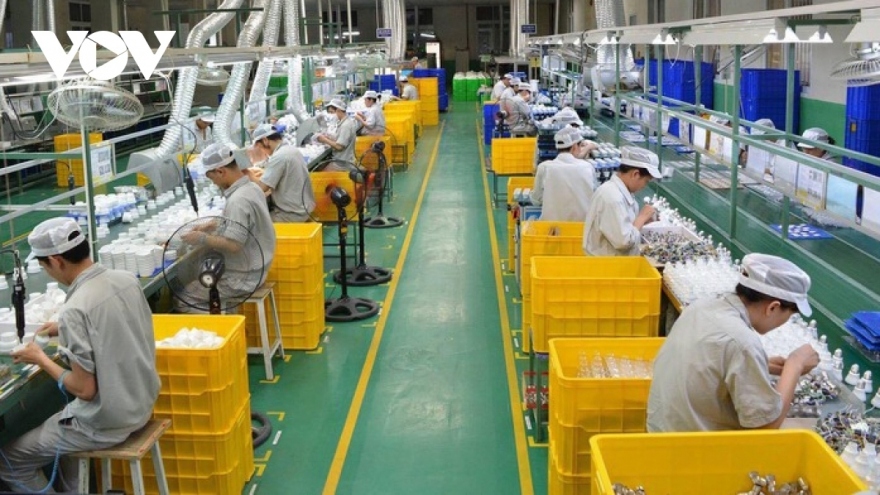 Potential opportunities for Vietnam to become world's new production base